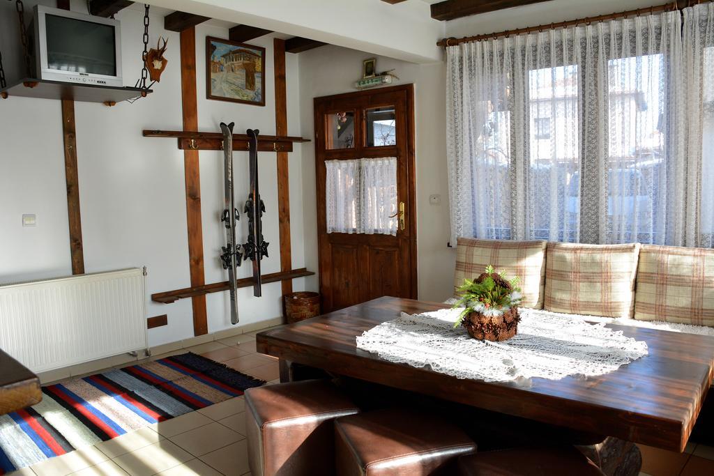 בנסקו Trenchova Guest House מראה חיצוני תמונה