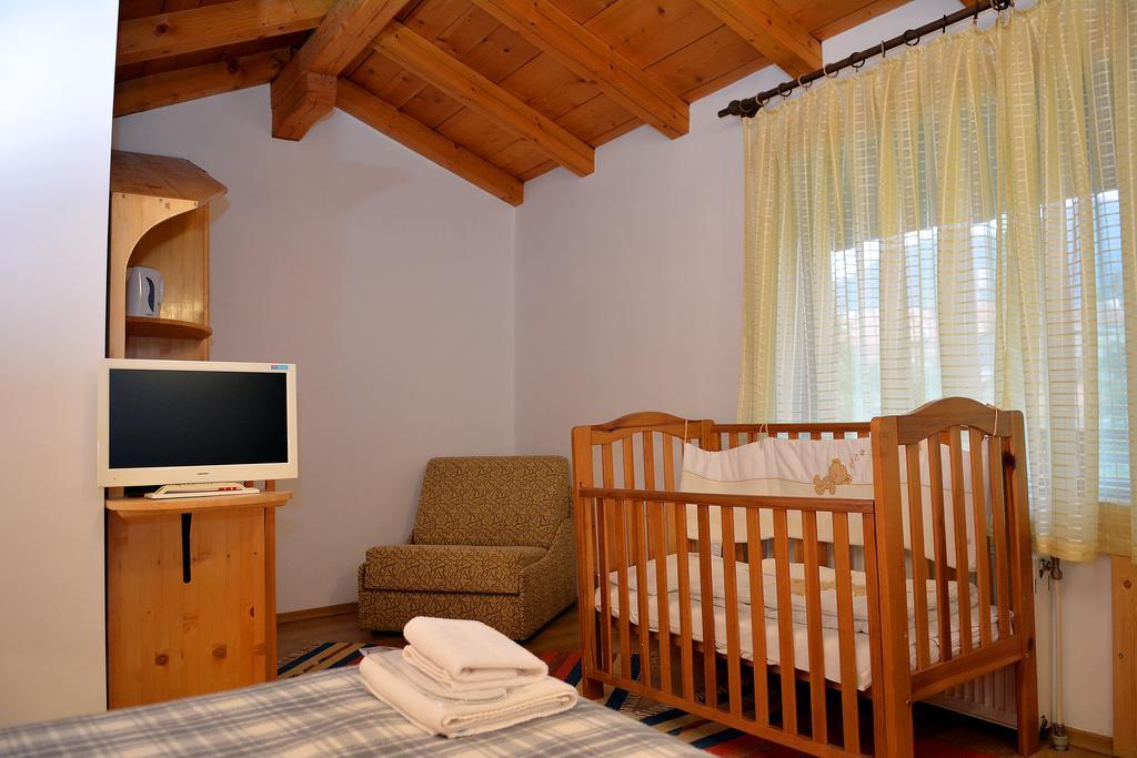 בנסקו Trenchova Guest House מראה חיצוני תמונה